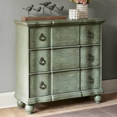 Three Drawer Chest B94148