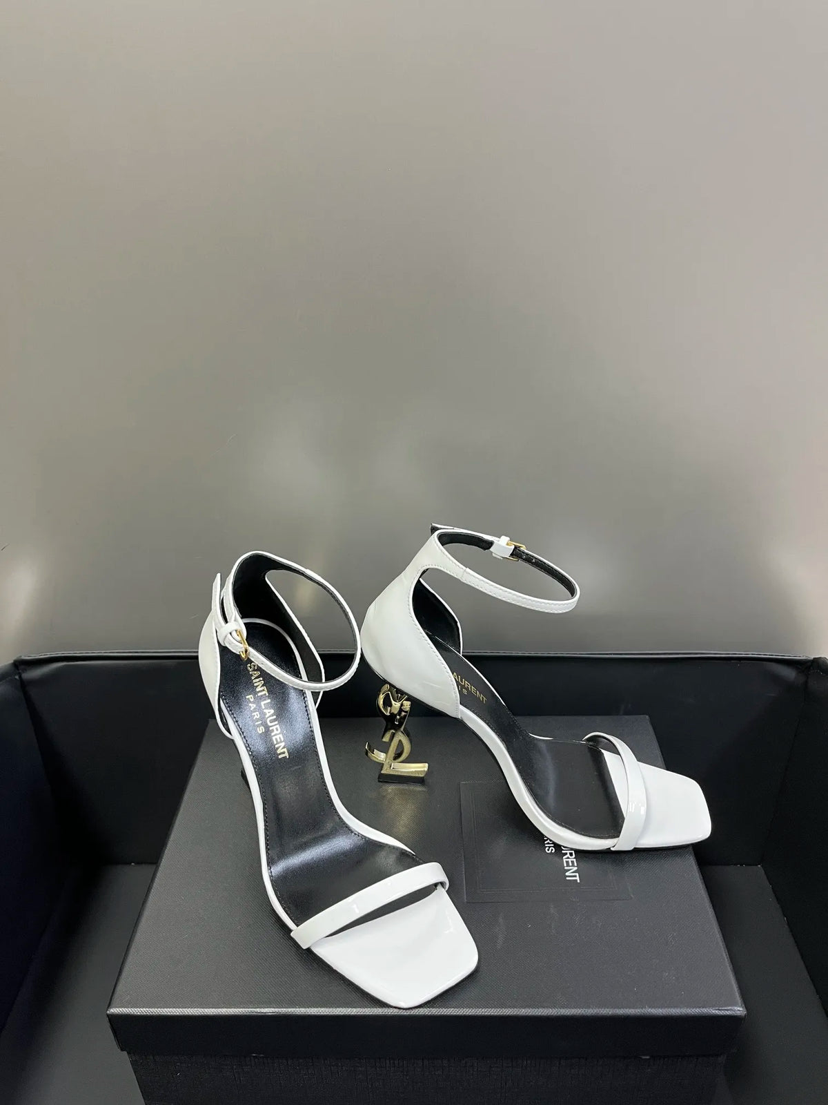 Women Shoes Heels 9 cm Y40931