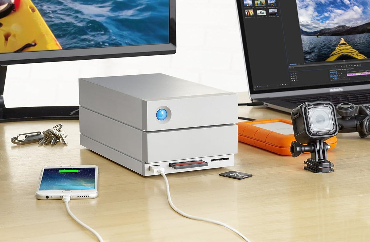 20TB External RAID Hard Drive with SD Card CF Card Slots Q88814