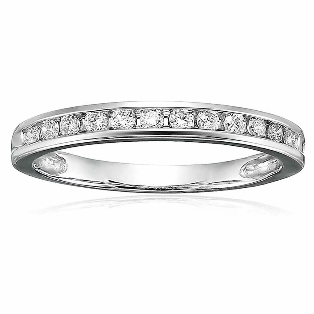 10K White Gold Diamond Wedding Band Size 7 T82552