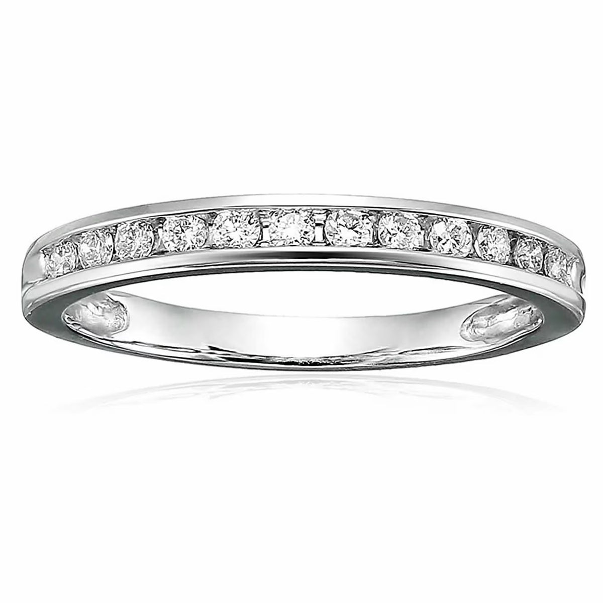 10K White Gold Diamond Wedding Band Size 7 T82552