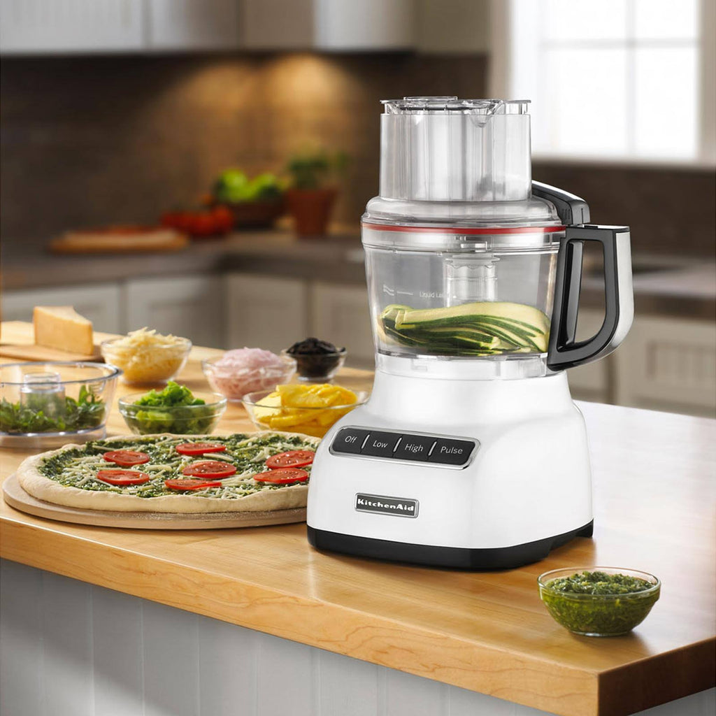 White 9 Cup Food Processor E615