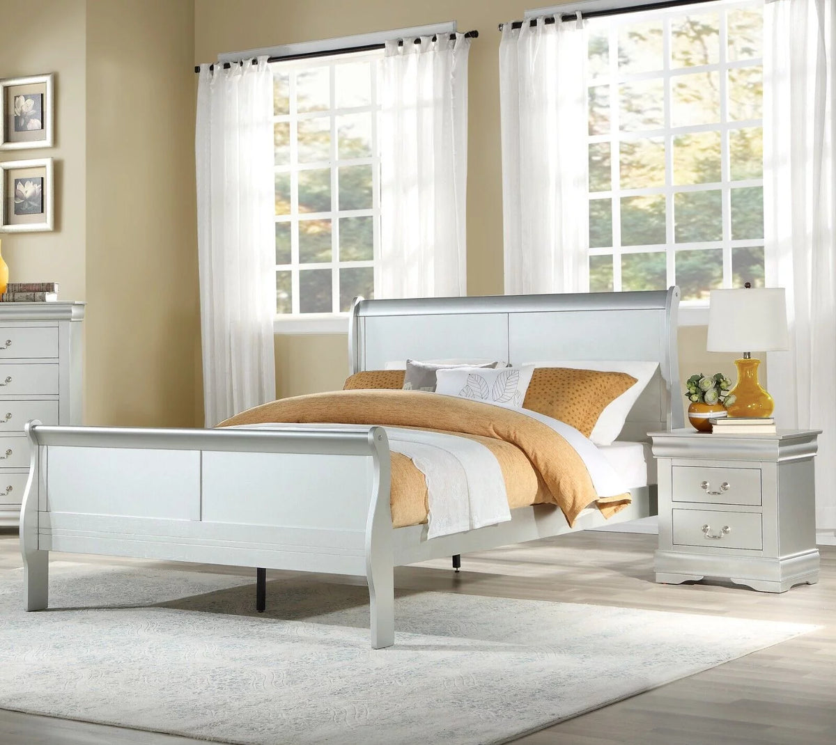 3pc Bedroom Set Eastern King Bed 2x Nightstands E494