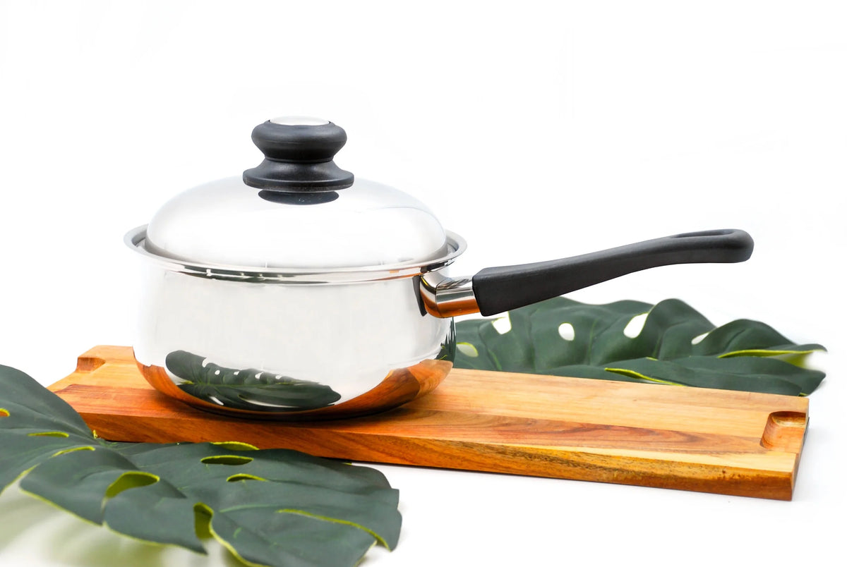 2-Quart Stainless Steel Sauce Pan with Lid O625