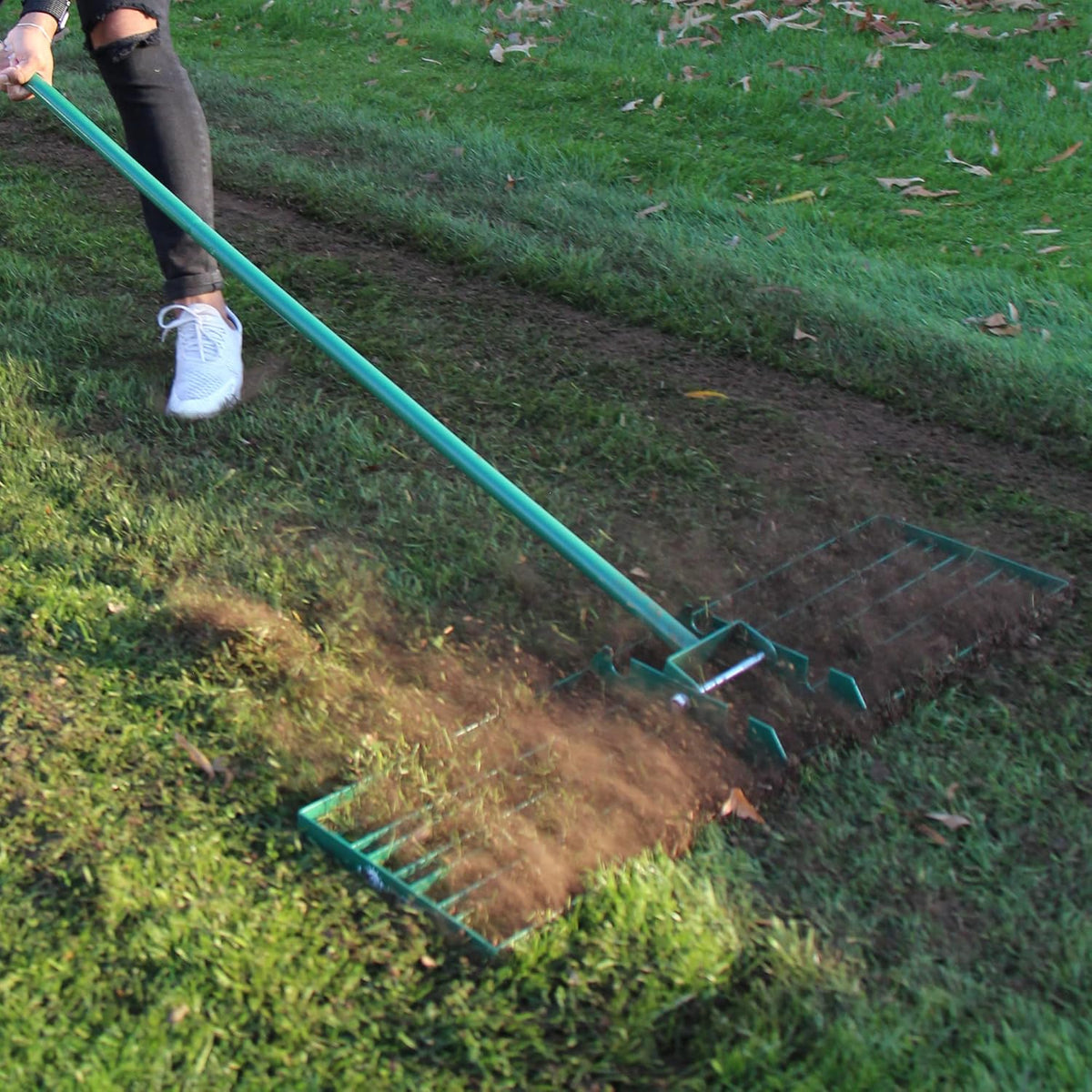 36 Inch Wide 72 Inch Handle Powder Coated Lawn Leveler Rake I5364