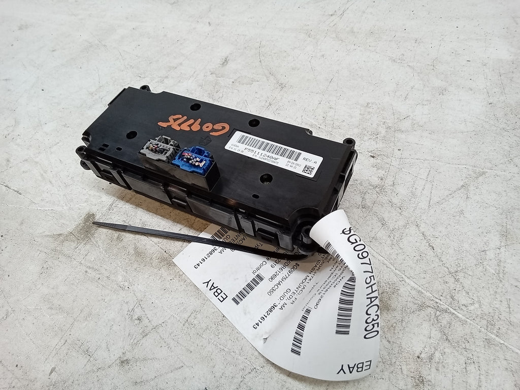13 Dodge Caravan Temperature Control OEM T217