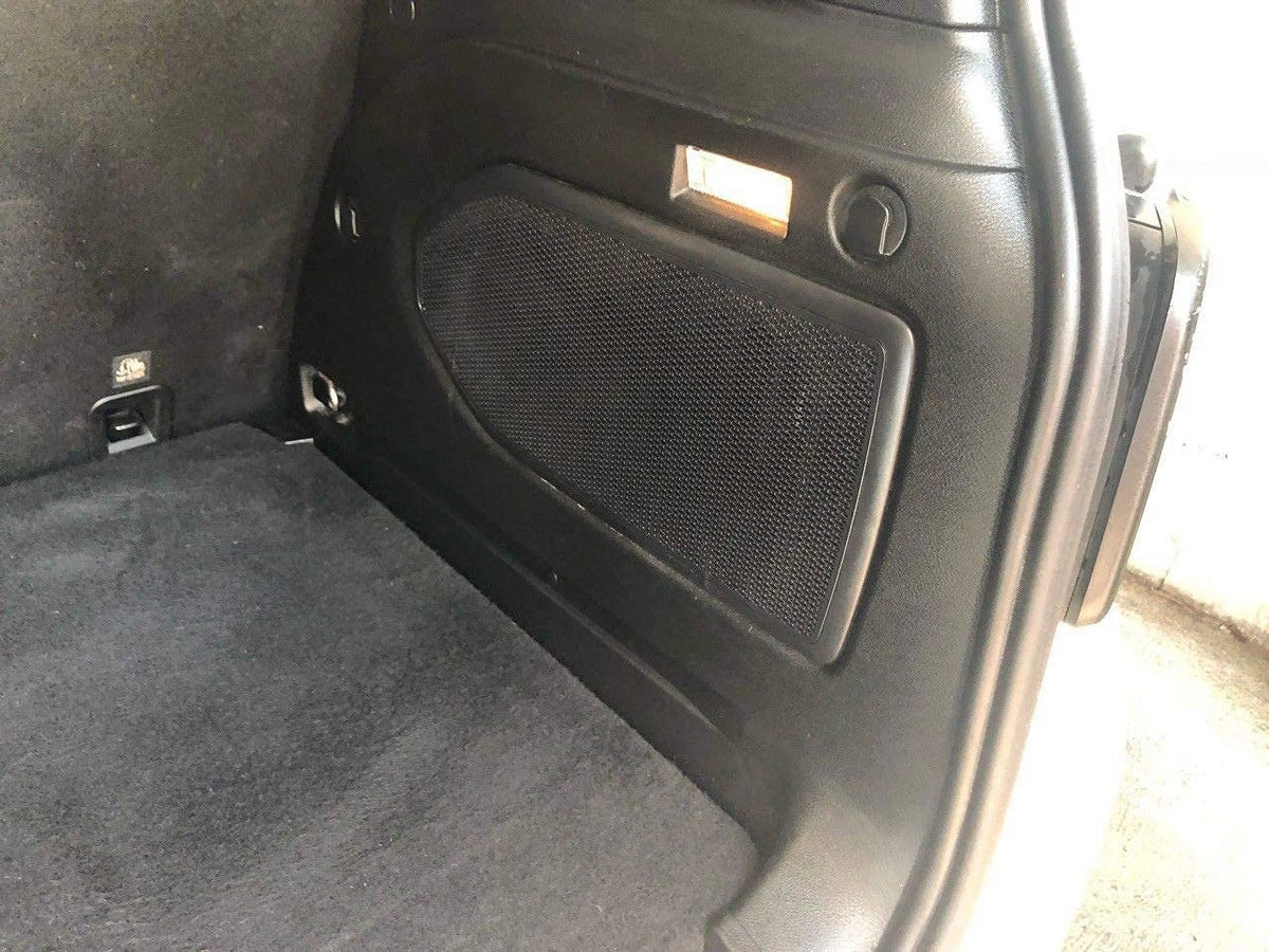 Cargo Liner Trunk Mat for Jeep Renegade 2015-2023 Weather-Resistant Rubber with Raised Lip Z26312