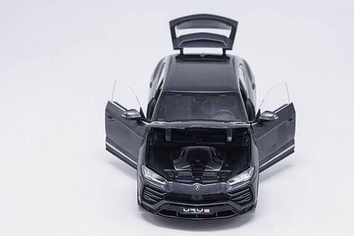 Grey 1/18 Diecast Model Car L606919