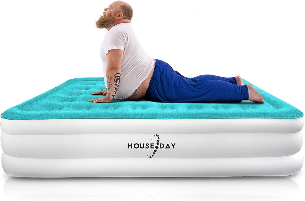 Queen Inflatable Air Mattress with Built-in Pump A402366