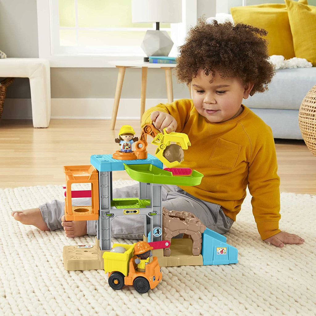 Construction Site Smart Stages Playset with Dump Truck Q903449