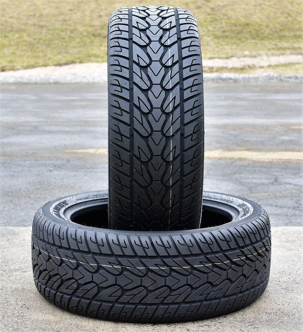 Pair of 2 265/35R22 102V XL A/S Performance Tires Y62481