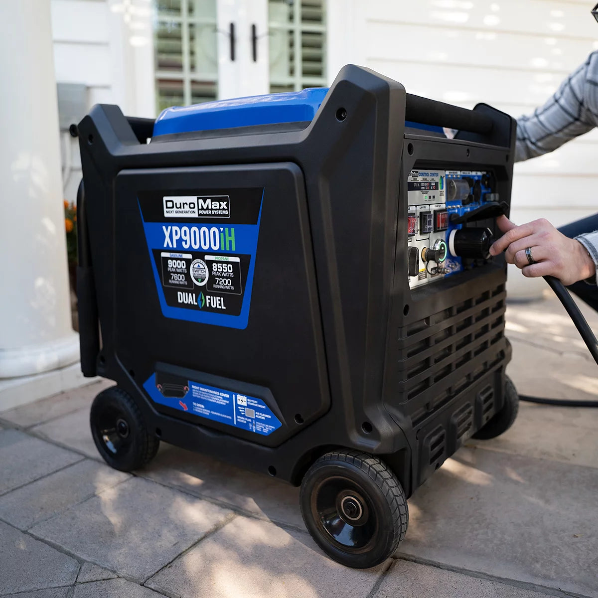 9000 Watt Dual Fuel Inverter Generator with CO Alert Z791